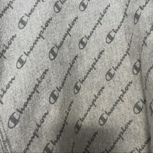 Champion Reverse Weave Gray Logo Sweatshirt Size Medium - Picture 3 of 6